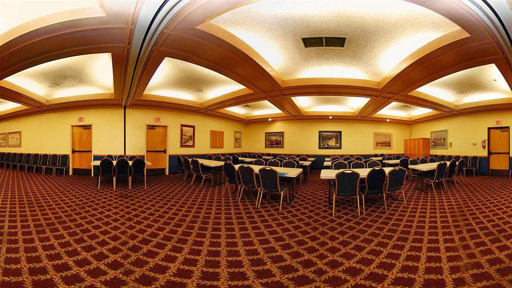 Super 8 By Wyndham Oceanside Marty'S Valley Inn Exteriör bild